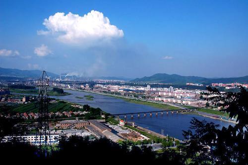 通化古韵，词人笔下的笔墨风华